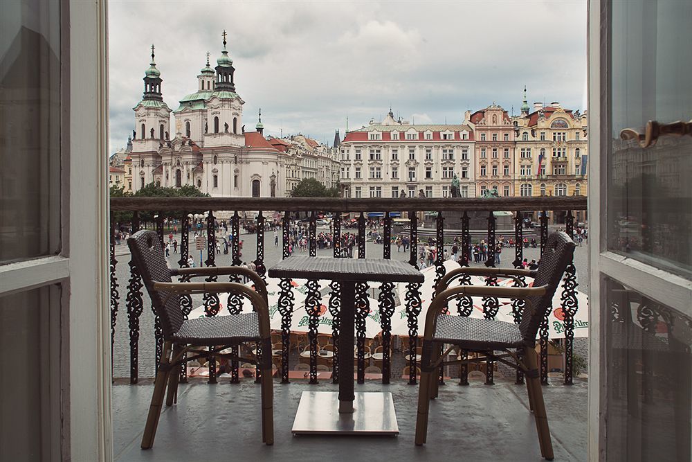 Old Town Square Residence By Emblem Prag Exterior foto