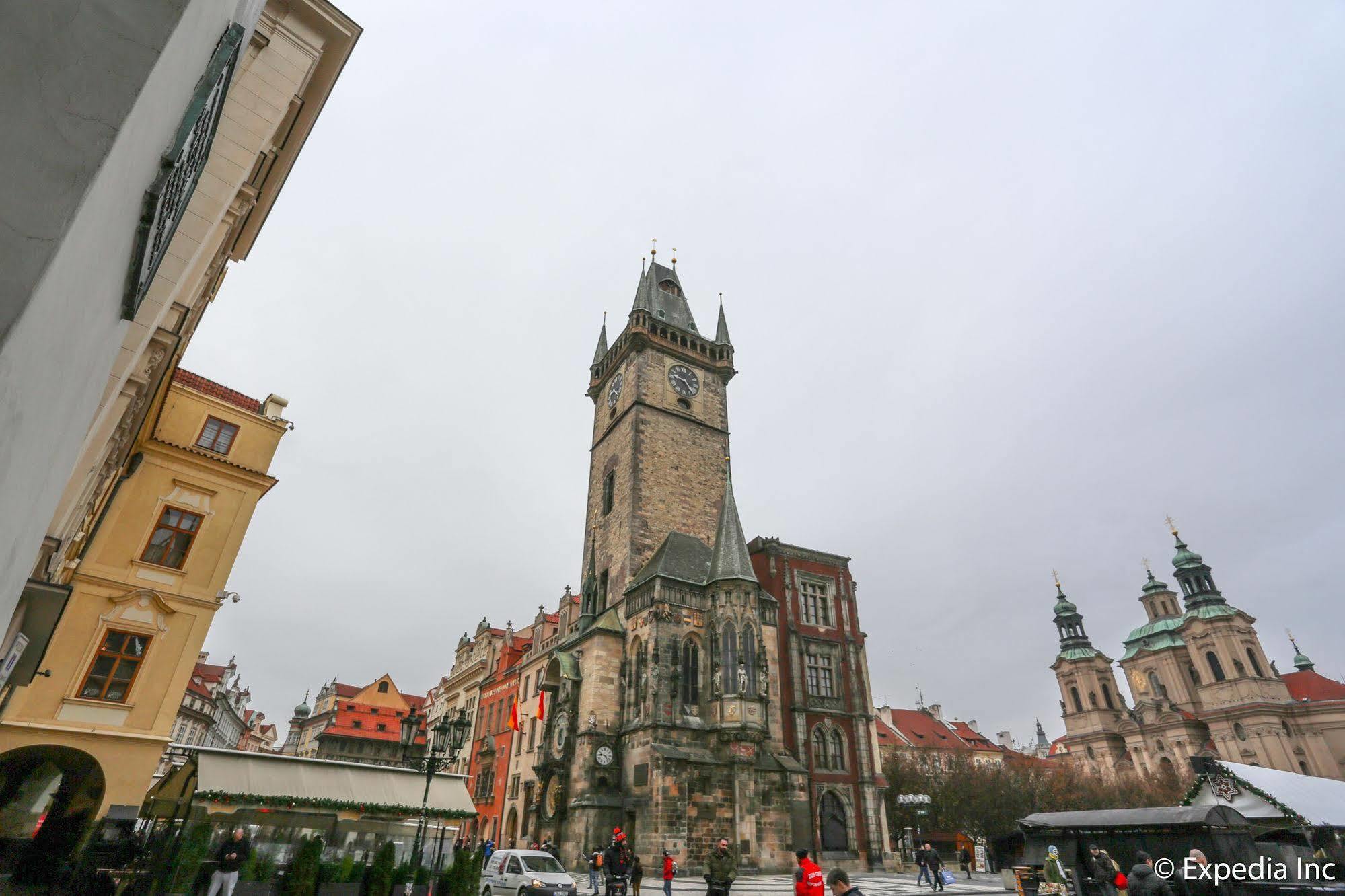 Old Town Square Residence By Emblem Prag Exterior foto